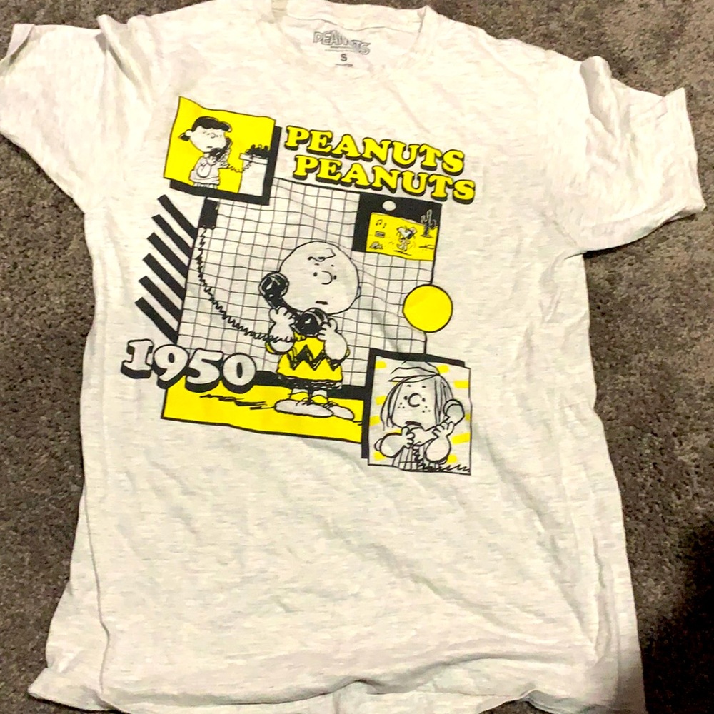 Peanuts Tee